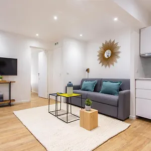 Cmg Montmartre - Cottages Apartment